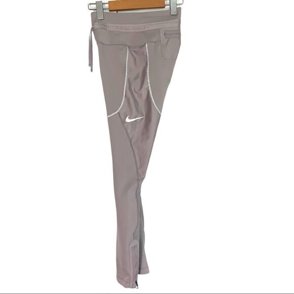 NIKE City Ready reflective stretch leggings - Picture 1 of 8